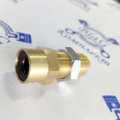 Фитинг прямой Ф12-М18х1,5 с конусом (52-9590-128602)