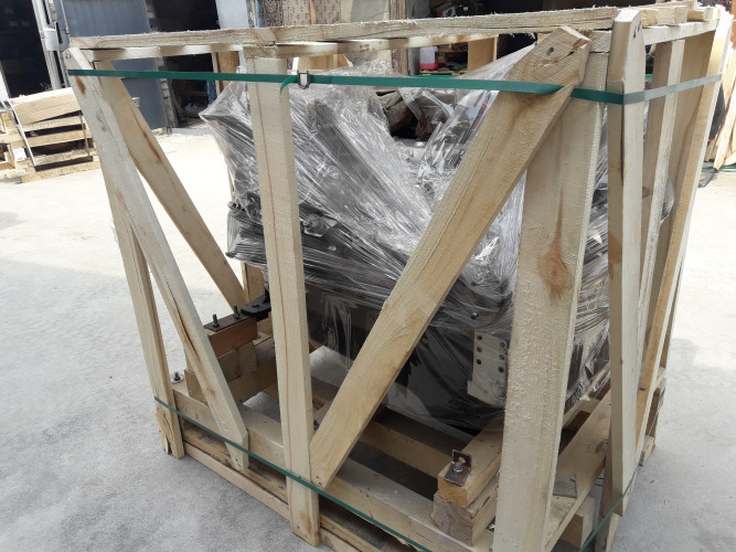 Двигатель КАМАЗ 740.11-1000400 Евро-1 (240л.с.) (ТНВД 337-40)