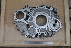 Крышка задняя (корпус GP) коробки передач ZF 9S (ориг.) 1304301382/ 955533630