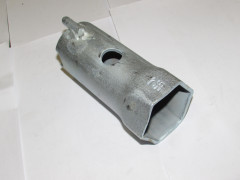 Ключ ступицы передней (на 55мм.) с усами L-150мм, Камаз / 864546 "Камышинский завод"