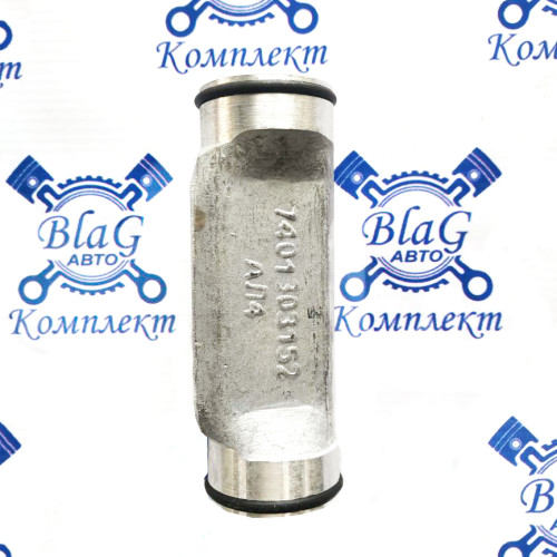 Труба подводящая насоса водяного КАМАЗ треугольная / 740-1303152 "Bison"