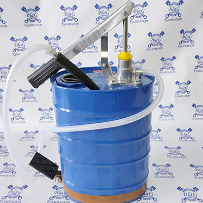 Бачок маслонагнетательный ручной (метал. синий) рычажный