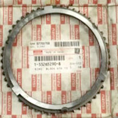 Кольцо ISUZU Giga синхронизатора 4,5,6 передачи КПП 42 зуб. (6 рядов по 7 шт) / 1-33265290-8