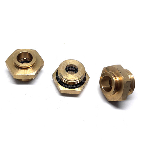 Фитинг металлический прямой Ф6-М20х1,5 (н/в) РС 06 М20