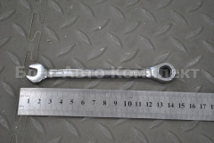 Ключ гаечный 8 рожковый + накидной стрещеткой