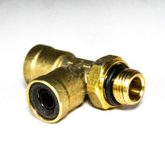 Фитинг тройник Ф12-Ф12-М16х1,5 / 52-9422-127601 (энергоаккумулятор)