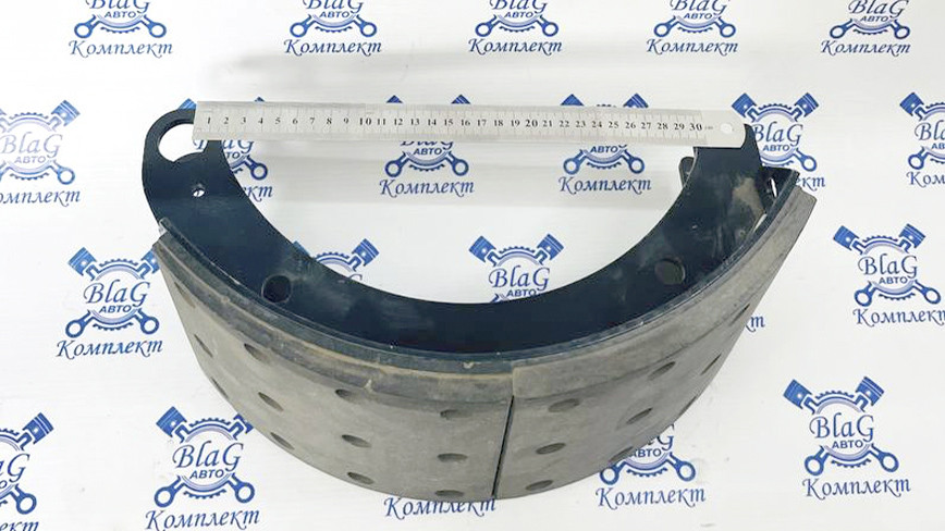 Колодка тормозная на а/м Камаз 6520-3501090-40/41 литая