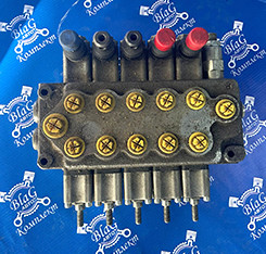 Гидрораспределитель (5 секций) 61253DM (Италия)