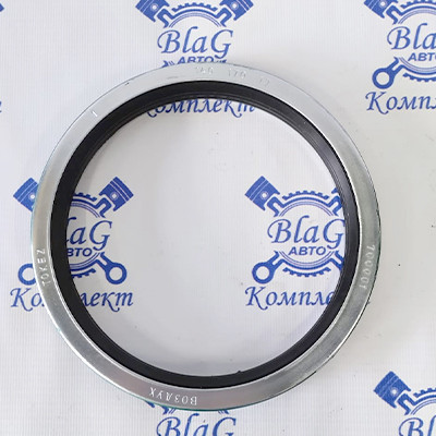 Манжета/Сальник (140х170х17) задней ступицы КАМАЗ-Евро-3 TOKEZ (зеленый) / 6520-3104017 МАДАРА