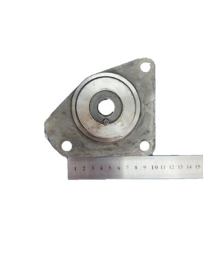 Ось ведущей шестерни ЕВРО с штифтом и пробкой (на дв. с сис. Common Rail) / ПАО КАМАЗ 740.30-1029125