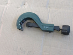 Труборез ручной телескопический 6-64мм