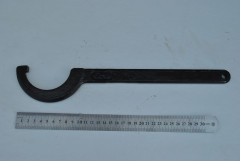 Ключ d-75 полумесяц