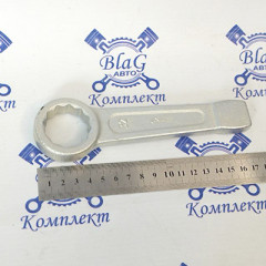 Ключ 32 гаечный кольцевой ударный Ц15хр.бцв L-225мм/ 51815210 "Камышинский завод"