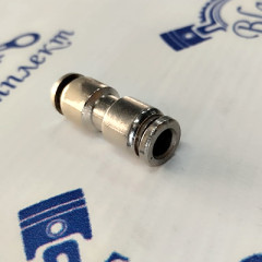 Фитинг металлический прямой для трубок ПВХ Ф6мм (н/в) MPUC6