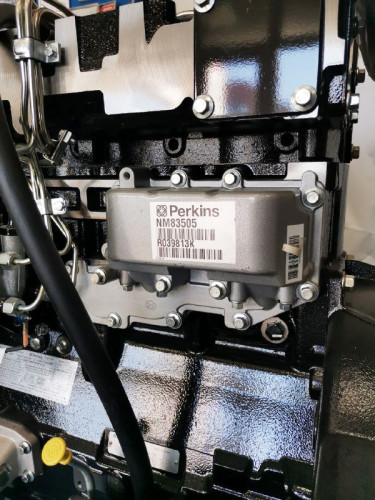 Двигатель Perkins 1104D-44 55.9kW/2200 24V Оригинал