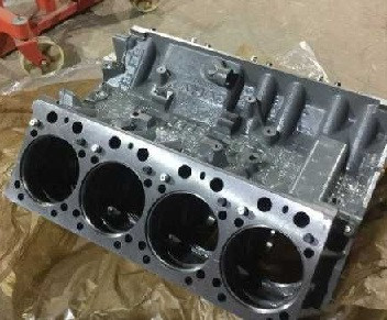 Блок цилиндров Е-4 740.70-1002010 (восстановл.)