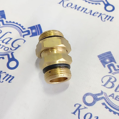 Штуцер переход прямой М22х1,5-М22х1,5-М16х1,5вн. L-39 (52-2502-898908)