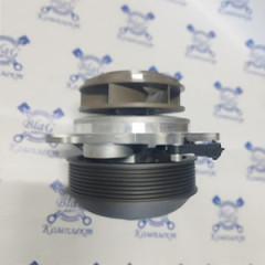 Насос водяной (помпа) DAF 2267066